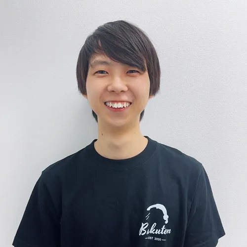 バクトレ天満橋店講師・太一
